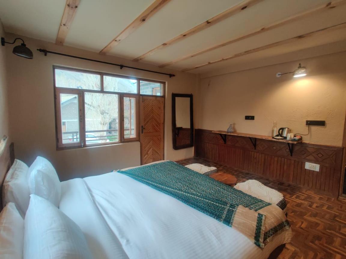 La Hault Hotel Sissu Ngoại thất bức ảnh